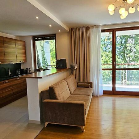 10 Min Do Lotniska, 2 Syp, Ekspres Do Kawy, Kosmetyki Ada, By Visitwarsaw Apartments Bagian luar foto